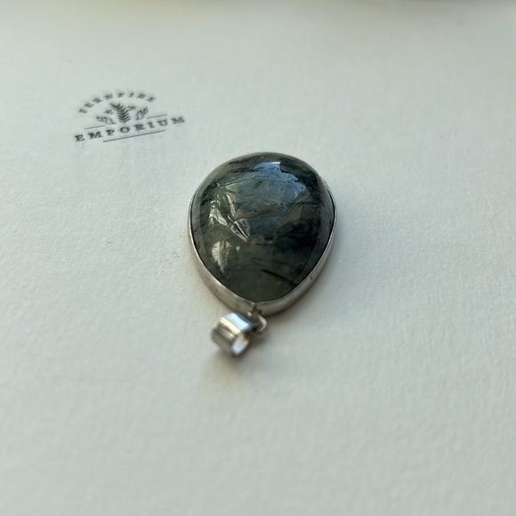 Rutilated Quartz Pendant - Picture 4 of 5